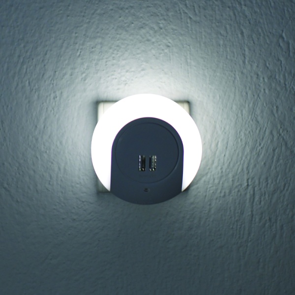 LED ΛΑΜΠΑΚΙ ΝΥΚΤΟΣ 1W 4000K ΜΕ 2 USB ΘΥΡΕΣ, ΔΙΑΚΟΠΤΗ ON/OFF K AUTO MODE, ΛΕΥΚΟ ΠΛΑΣΤΙΚΟ 230V IP20 - Image 2