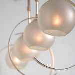 ΚΡΕΜΑΣΤΟ ΦΩΤΙΣΤΙΚΟ 4ΧΕ27 ΜΕΤΑΛΛΙΚΟ ΧΡΥΣΟ+ΠΕΡΛΕ ΓΥΑΛΙ 107Χ15ΧΗ120CM IPARELLE - Image 3