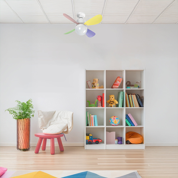 ΑΝΕΜΙΣΤΗΡΑΣ-ΦΩΤΙΣΤΙΚΟ Φ42 ΜΕ 4 ΛΕΥΚΕΣ ΚΑΙ 4 ΧΡΩΜΑΤΙΣΤΕΣ ΦΤΕΡΩΤΕΣ 22W ΒΙΔΩΤΟΣ ΣΕ Ε27 - Image 3